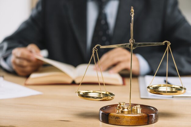 How to get free legal aid and online help? And how the UNIEXPERT will help ?