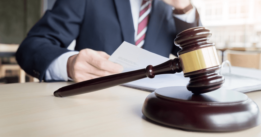 What services does a lawyer provide? When we need its help?