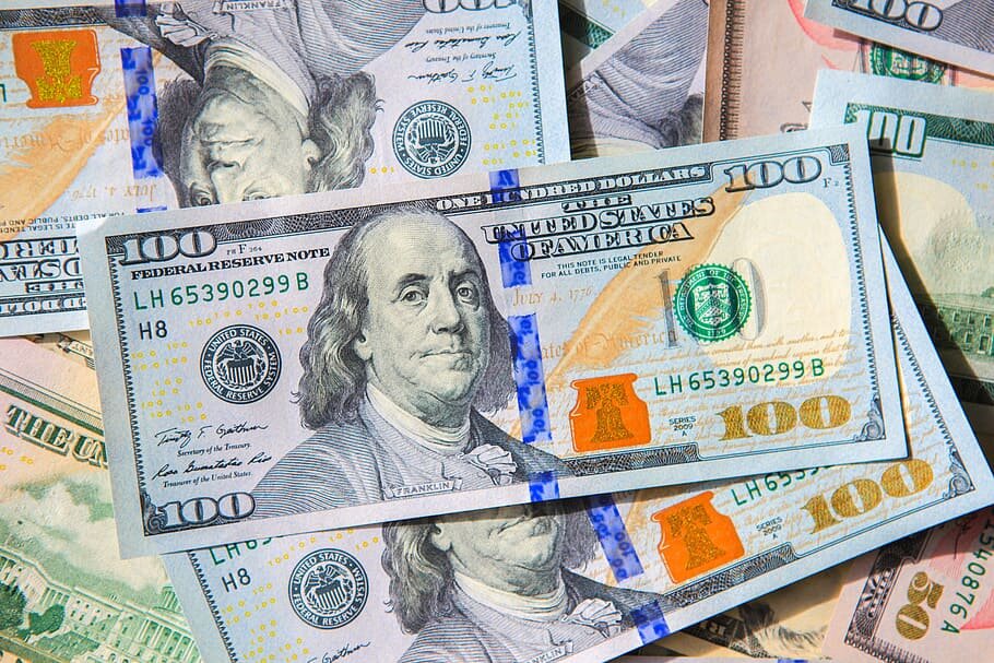 Why does it exist a discount rate of the National Bank? How will its reduction affect Ukrainians?